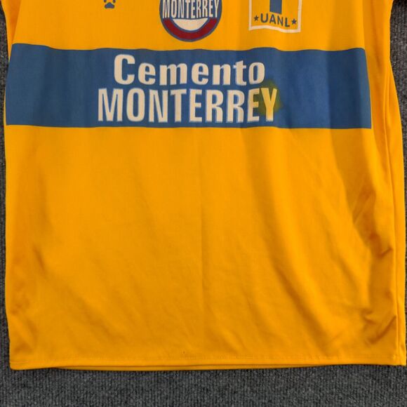 Cemento Monterrey Boys Soccer Jersey Yellow Size Actual 32x24 Autographed Signed - Picture 12 of 16